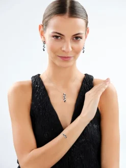 Apart Bransoletka srebrna z cyrkoniami< Wszystkie