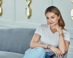 Apart Bransoletka z elementami żółtego złota i diamentem - róża, serce - 0,005 ct - próba 375< Wszystkie