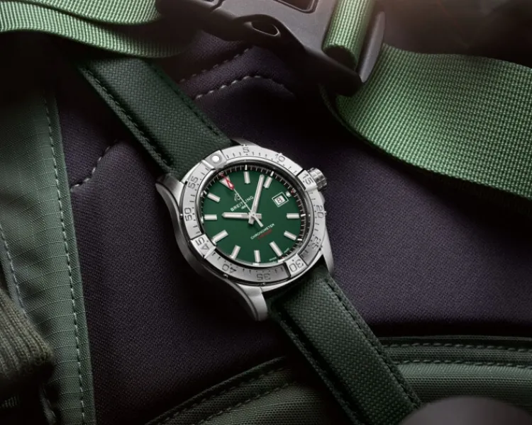 Breitling Avenger Automatic 42< Zegarki Męskie