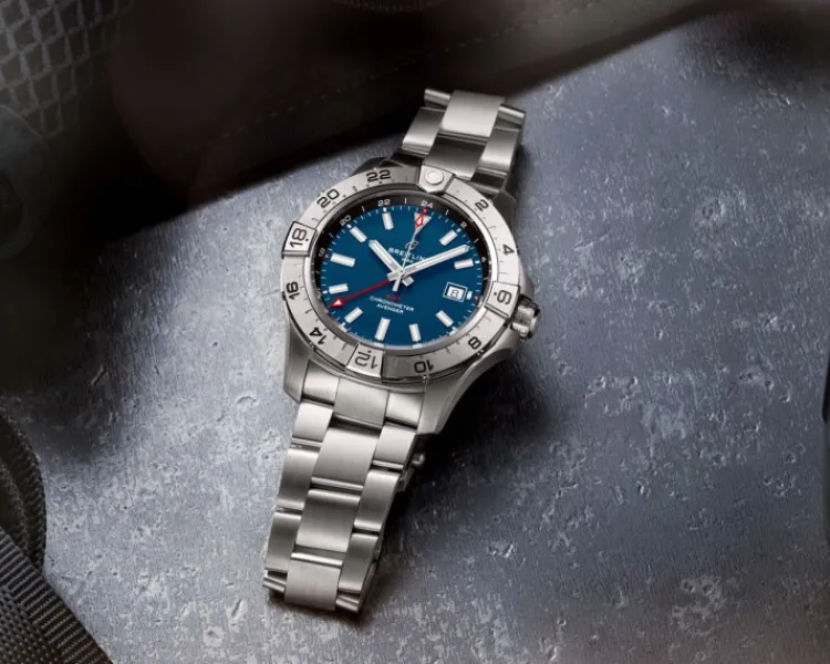 Sale Breitling Avenger Automatic GMT 44