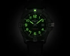 Breitling Avenger Automatic 42 Night Mission< Zegarki Męskie