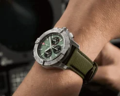 Breitling Avenger B01 Chronograph 44< Zegarki Męskie