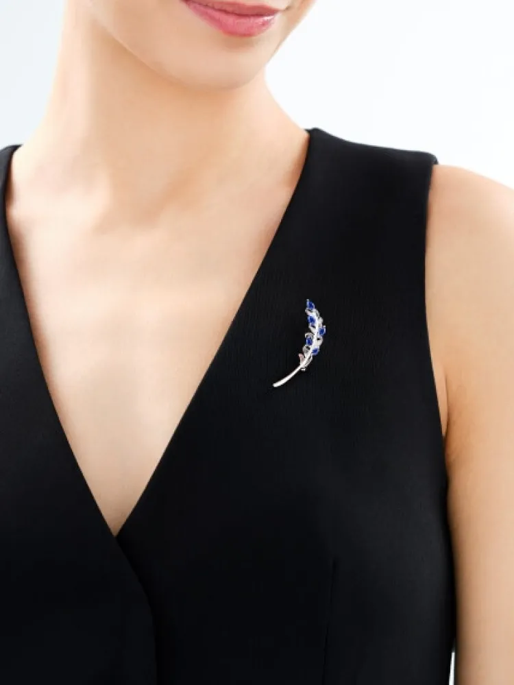 Apart Broszka srebrna z cyrkoniami - piórko< Wszystkie