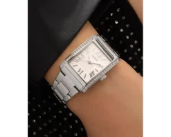 New Guess Bonnie