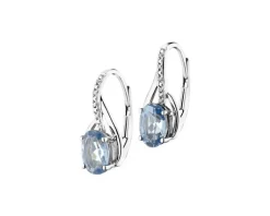 Best Apart Kolczyki z białego złota z diamentami i topazami London Blue - próba 585