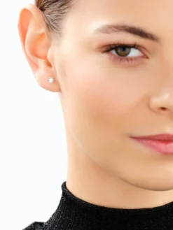 Apart Kolczyki z białego złota z brylantami - serca - 0,12 ct - próba 585< Kolczyki Z Diamentami