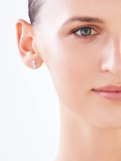 Best Apart Kolczyki z białego złota z diamentami - koty - 0,01 ct - próba 585