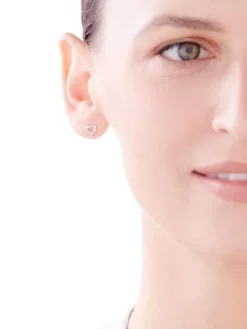 Apart Kolczyki z białego złota z diamentami -  serca - 0,008 ct - próba 375< Kolczyki Z Diamentami