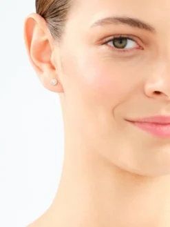 Apart Kolczyki z różowego i białego złota z brylantami - 0,04 ct - próba 375< Kolczyki Z Diamentami
