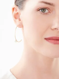 Apart Kolczyki z żółtego i białego złota z brylantami - koła - 0,01 ct - próba 375< Wszystkie