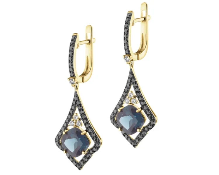 Apart Kolczyki z żółtego złota z brylantami i topazami London Blue - próba 585< Kolczyki Z Diamentami