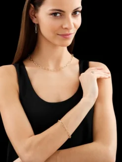 Apart Kolczyki z żółtego złota z diamentami - 0,12 ct - próba 585< Kolczyki Z Diamentami