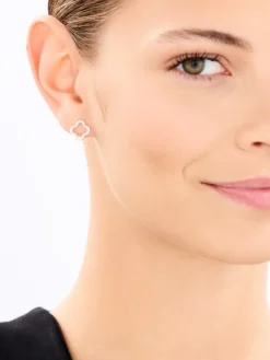 Apart Kolczyki z żółtego złota z diamentami - 0,20 ct - próba 585< Wszystkie