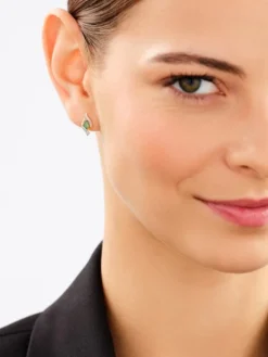 Discount Apart Kolczyki z żółtego złota z diamentami i szmaragdami - próba 585