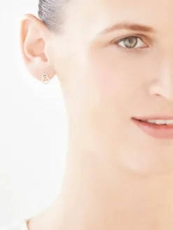 Discount Apart Kolczyki z żółtego złota z diamentami - 0,04 ct - próba 375