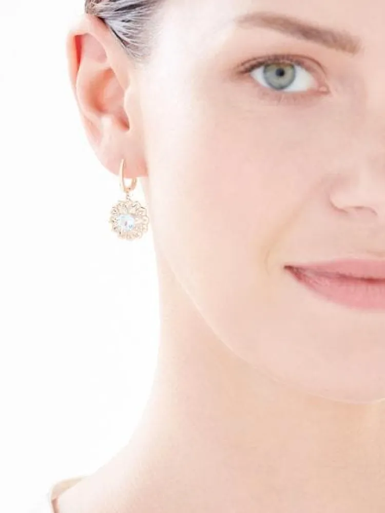 Apart Kolczyki z żółtego złota z diamentami i topazami Sky Blue - próba 585< Wszystkie