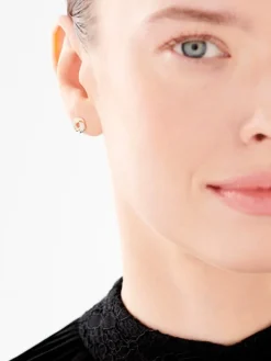 Apart Kolczyki z żółtego złota z diamentami - 0,05 ct - próba 375< Wszystkie