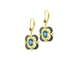 Outlet Apart Kolczyki z żółtego złota z diamentami, szafirami i topazami London Blue - próba 585