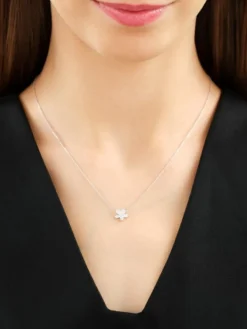 Apart Naszyjnik z białego złota diamentami - kwiat - 0,57 ct - próba 585< Wszystkie