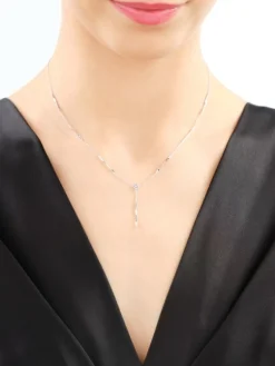 Apart Naszyjnik z białego złota z diamentem - 0,005 ct - próba 585< Naszyjniki