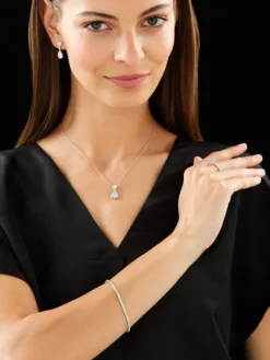 Outlet Apart Naszyjnik z białego złota z brylantami - 1,11 ct - próba 585