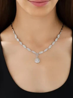 Apart Naszyjnik z białego złota z diamentami - 2,49 ct - próba 750< Naszyjniki