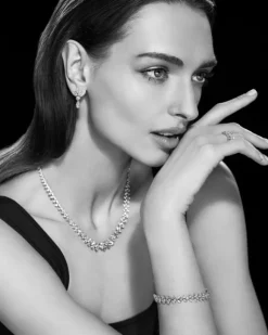 Sale Apart Naszyjnik z białego złota z diamentami - 43 cm - 17,20 ct - próba 750