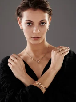 New Apart Naszyjnik z żółtego złota z brylantami - 0,25 ct - próba 585