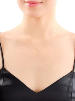Outlet Apart Naszyjnik z żółtego złota z diamentami - litera J - 0,006 ct - próba 375