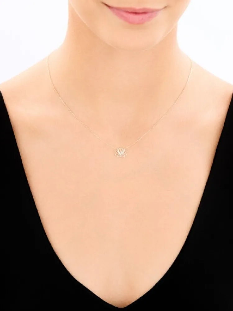 Discount Apart Naszyjnik z żółtego złota z diamentami - kwiat lotosu - 0,01 ct - próba 375
