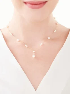 Outlet Apart Naszyjnik z żółtego złota z diamentem i perłami - próba 585