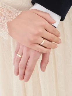 Clearance Apart Obrączki Ślubne .  Żółte i białe złoto rodowane. Wzór 447