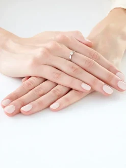Sale Apart Pierścionek z białego złota z brylantem - 0,10 ct - próba 585