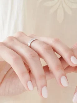 Apart Pierścionek z białego złota z brylantami - 0,03 ct - próba 585< Pierścionki