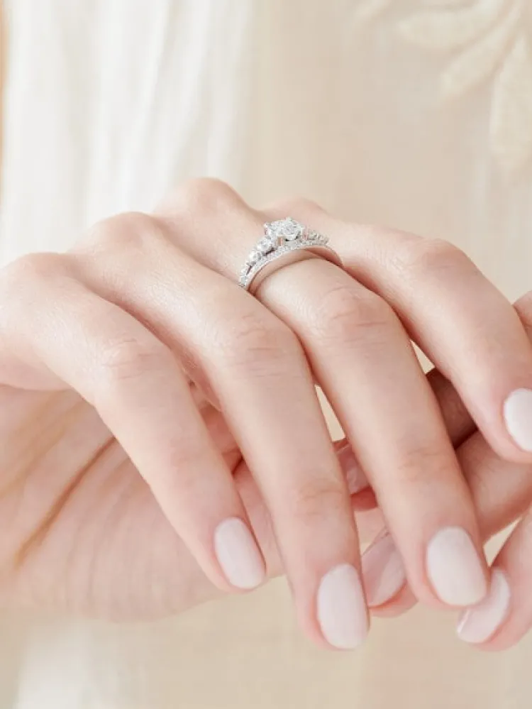 Discount Apart Pierścionek z białego złota z diamentami - 1,00 ct - próba 585