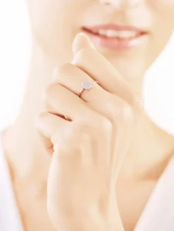 Apart Pierścionek z białego złota z diamentami - 0,12 ct - próba 375< Pierścionki