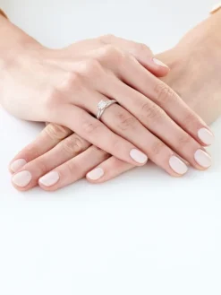 Apart Pierścionek z białego złota z brylantami - 0,19 ct - próba 585< Pierścionki