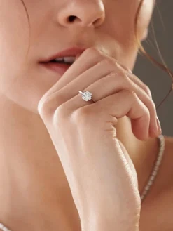 Apart Pierścionek z białego złota z brylantami - 0,30 ct - próba 585< Pierścionki
