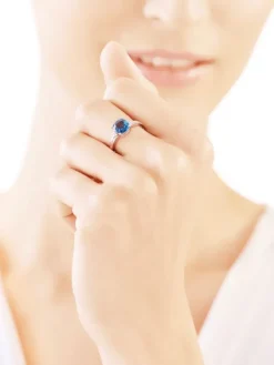 Apart Pierścionek z białego złota z diamentami i topazem London Blue - próba 375< Pierścionki
