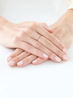 Apart Pierścionek z białego złota z brylantem - 0,02 ct - próba 375< Pierścionki