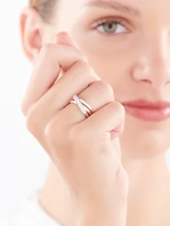 Clearance Apart Pierścionek z różowego i białego złota z brylantami - 0,20 ct - próba 585