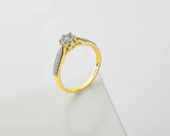 Apart Pierścionek z żółtego i białego złota z brylantami - 0,25 ct - próba 750< Pierścionki
