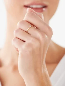 Apart Pierścionek z żółtego i białego złota z brylantem - 0,02 ct - próba 585< Pierścionki