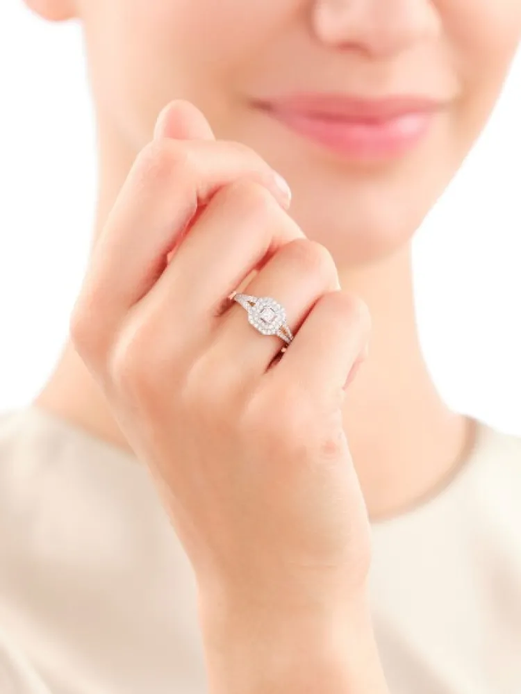 Apart Pierścionek z żółtego i białego złota z diamentami - 0,40 ct - próba 585< Pierścionki