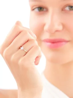 Best Apart Pierścionek z  żółtego i białego złota z brylantem - 0,10 ct - próba 585