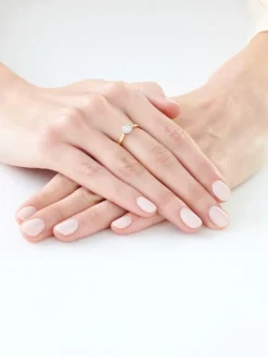 Apart Pierścionek z żółtego i białego złota z diamentami - 0,25 ct - próba 585< Pierścionki