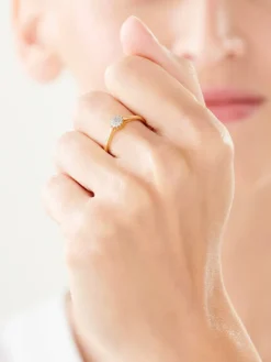 Apart Pierścionek z żółtego złota z diamentami - 0,07 ct - próba 585< Pierścionki