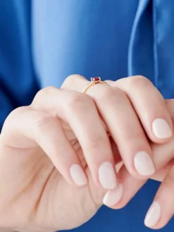 New Apart Pierścionek z żółtego złota z diamentami i rubinem - próba 585