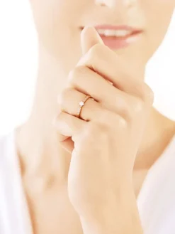 Online Apart Pierścionek z żółtego złota z brylantami - 0,18 ct - próba 585