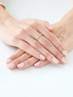 Apart Pierścionek z żółtego złota z diamentami - 0,06 ct - próba 585< Pierścionki